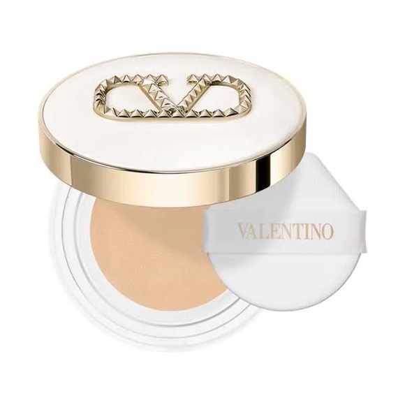 Valentino | Makeup | Valentino Go Cushion Glow Ln2 | Poshmark